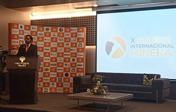 cumbre-internacional-minera MACOPMINE S.A. presente en X Cumbre Internacional Minera en Machala